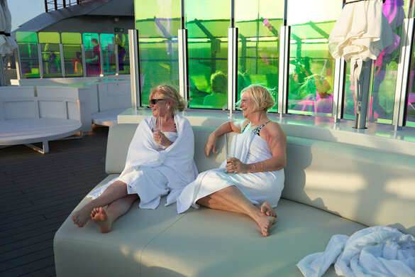 Virgin Voyages Entertainment Richard's Rooftop 10.jpg